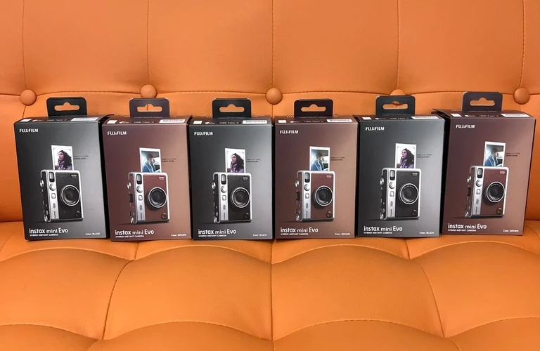 岡山で富士フィルムのチェキを高く売るならTHE買取応援団へ