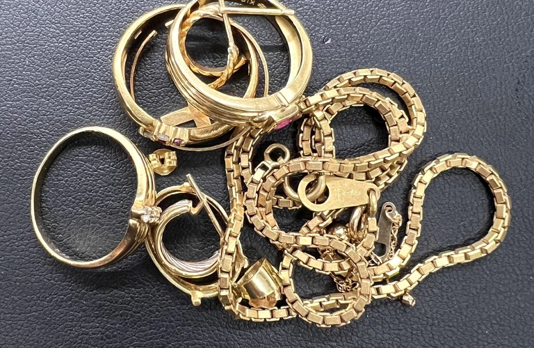 金のジュエリーを岡山で高く売るならTHE買取応援団